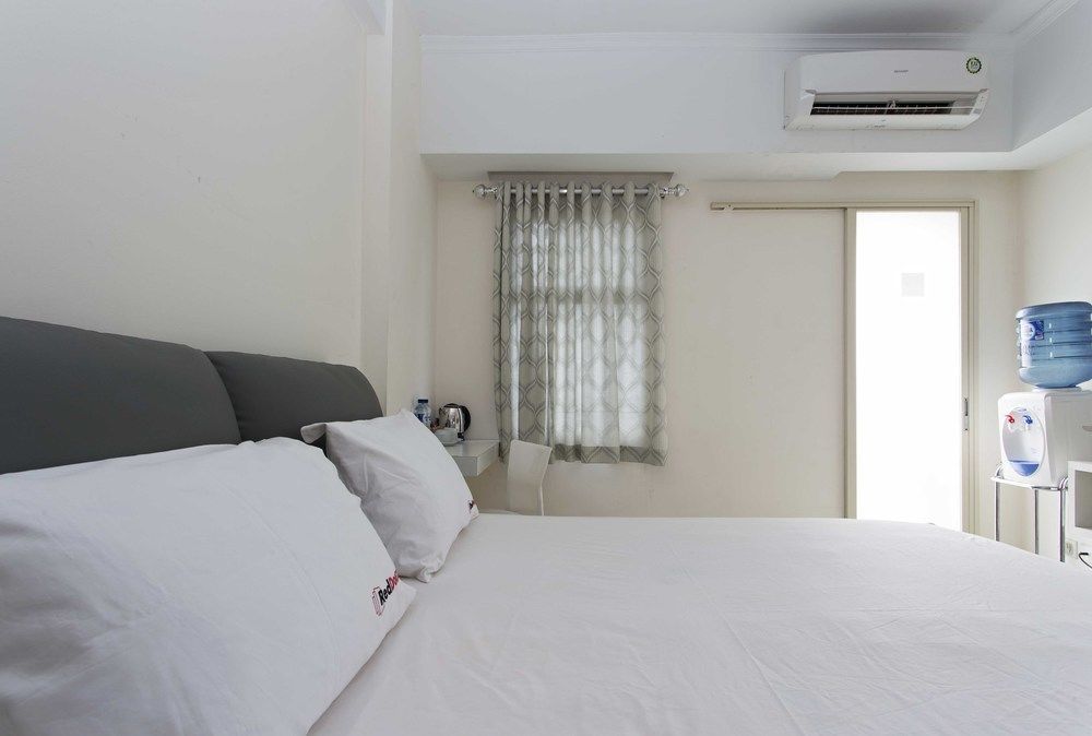 Reddoorz Apartment @ Margonda Residence Depok Eksteriør billede