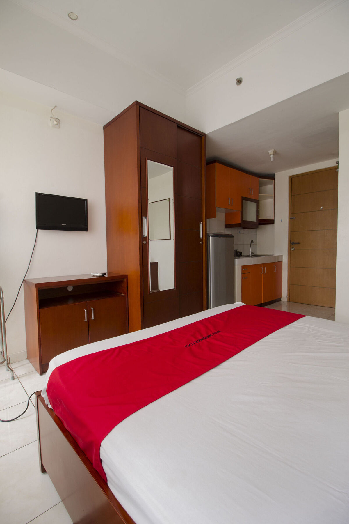 Reddoorz Apartment @ Margonda Residence Depok Eksteriør billede