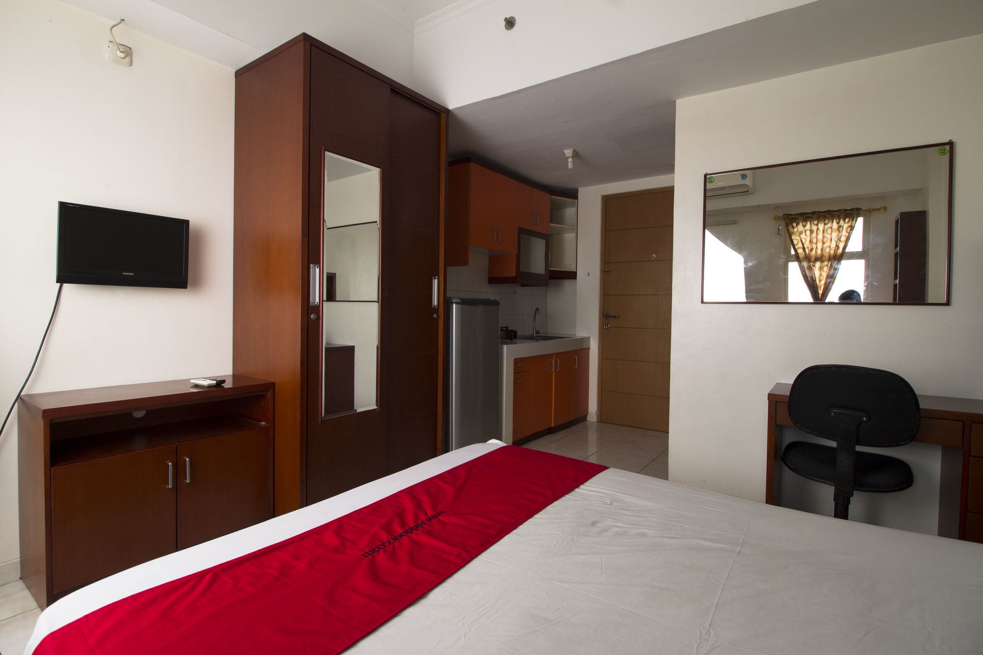 Reddoorz Apartment @ Margonda Residence Depok Eksteriør billede